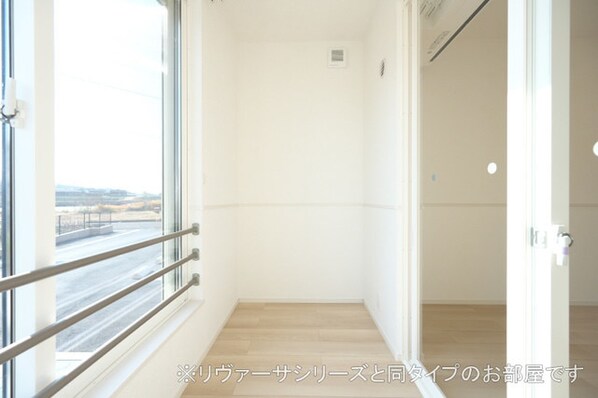 野里駅 徒歩29分 1階の物件内観写真